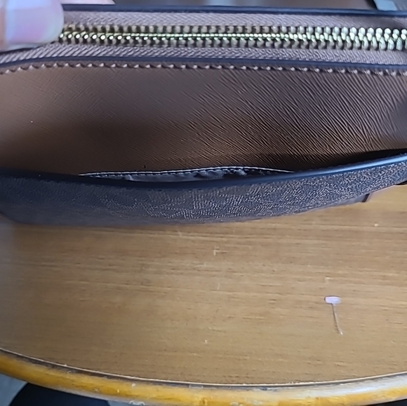 NEW Michael Kors Maddie 38H3GN2T2B MD EW Top Zip Tote BROWN/LUGGAGE $298 - Picture 8 of 15